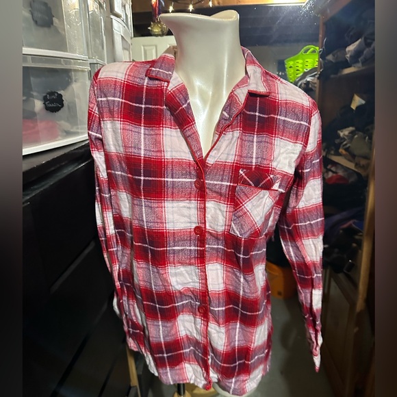 Red plaid small shirt - Picture 3 of 3